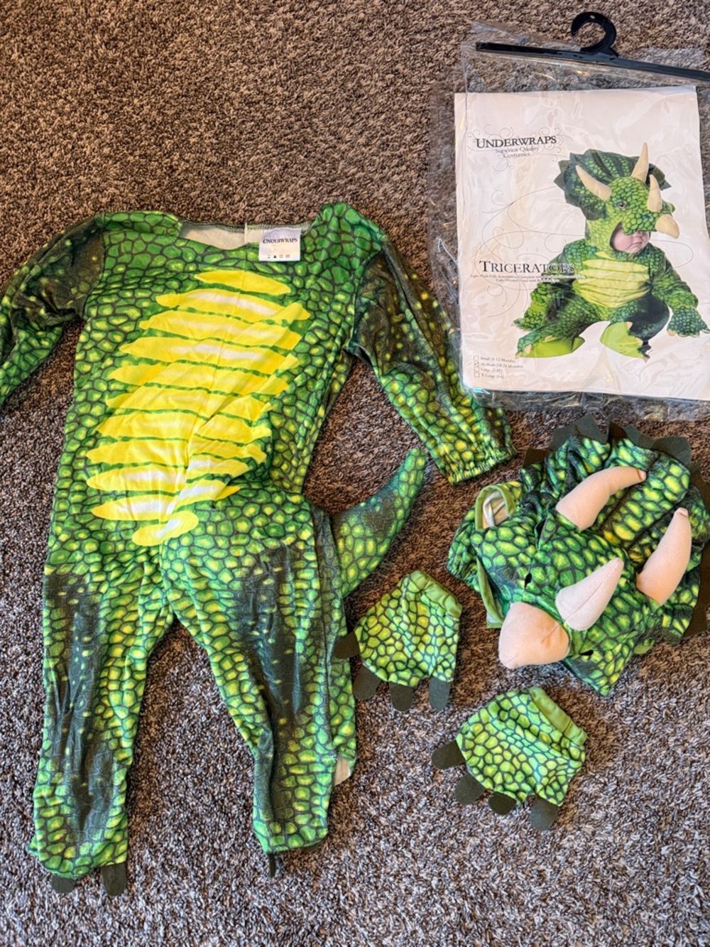 Green Triceratops Reptile Costume - Green